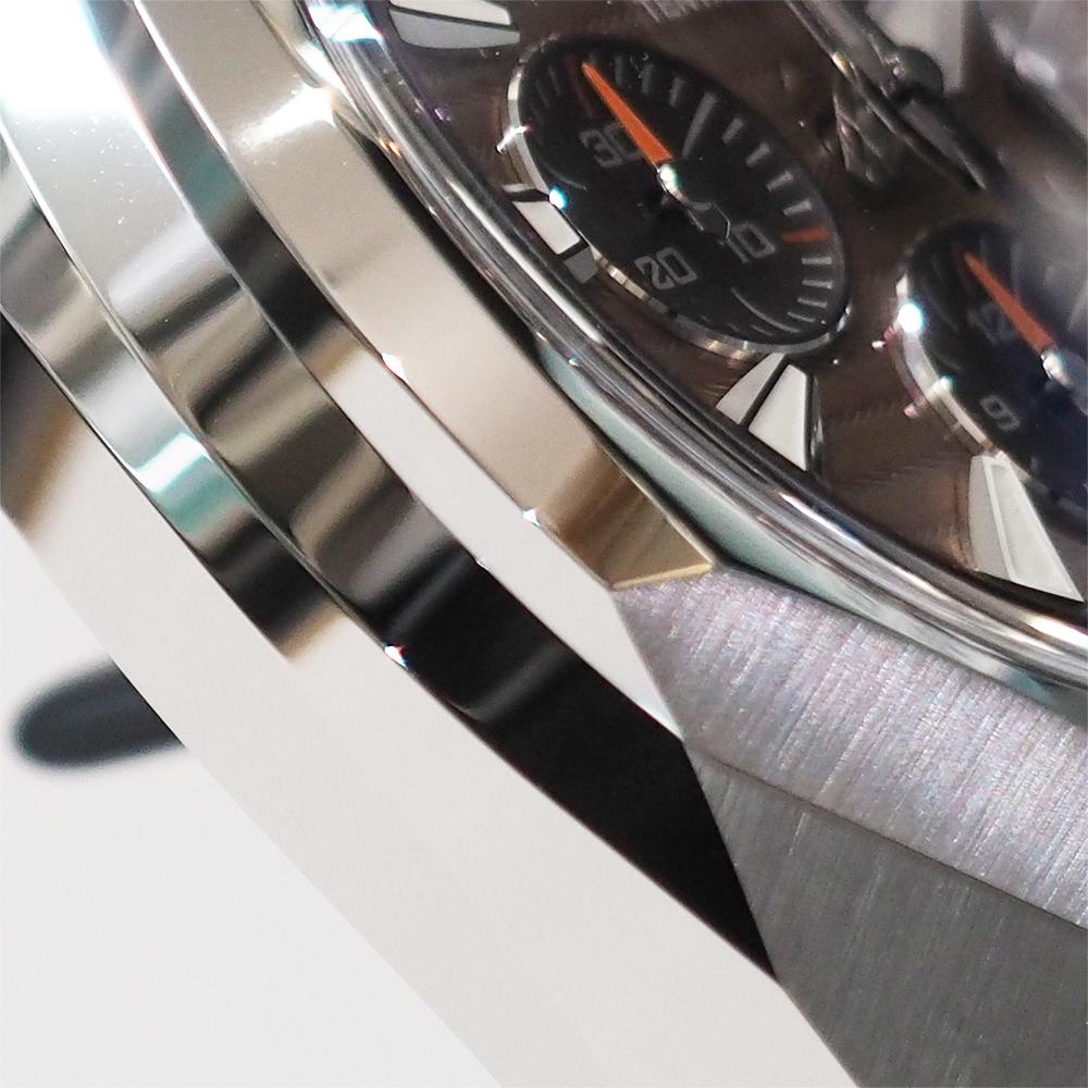 美しい時計サイドのカット