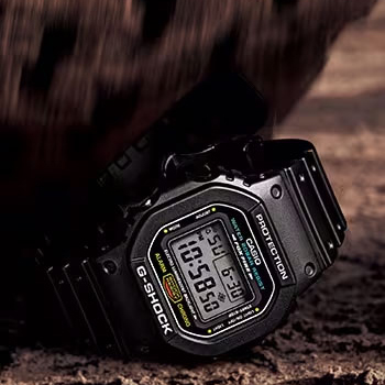 カシオ初代G-SHOCKのタフネス設計を体現するデザイン